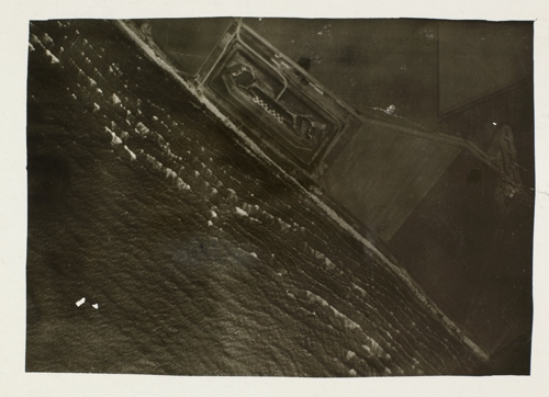 Luftfoto af Mosede Batteri og Sdr. Haubitsbatteri, taget 11. maj 1917.