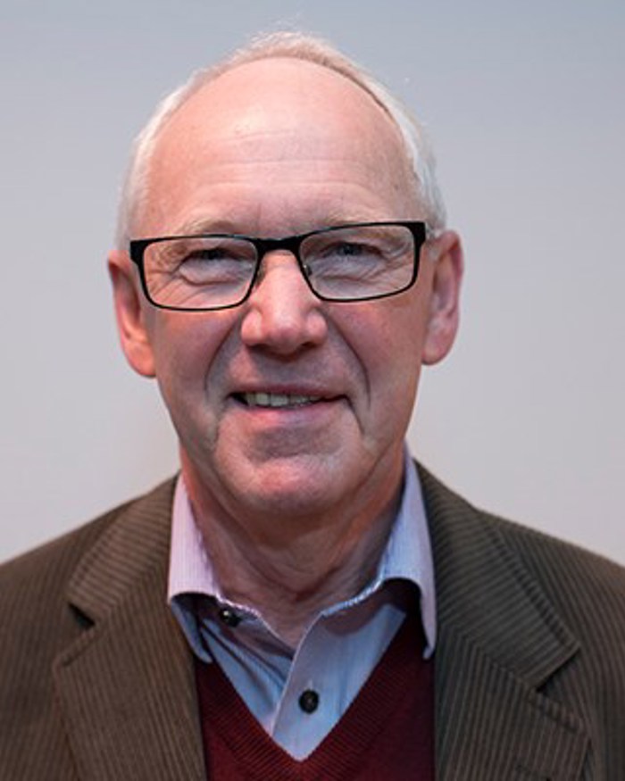 Olav er frivillig og guide på Mosede Fort