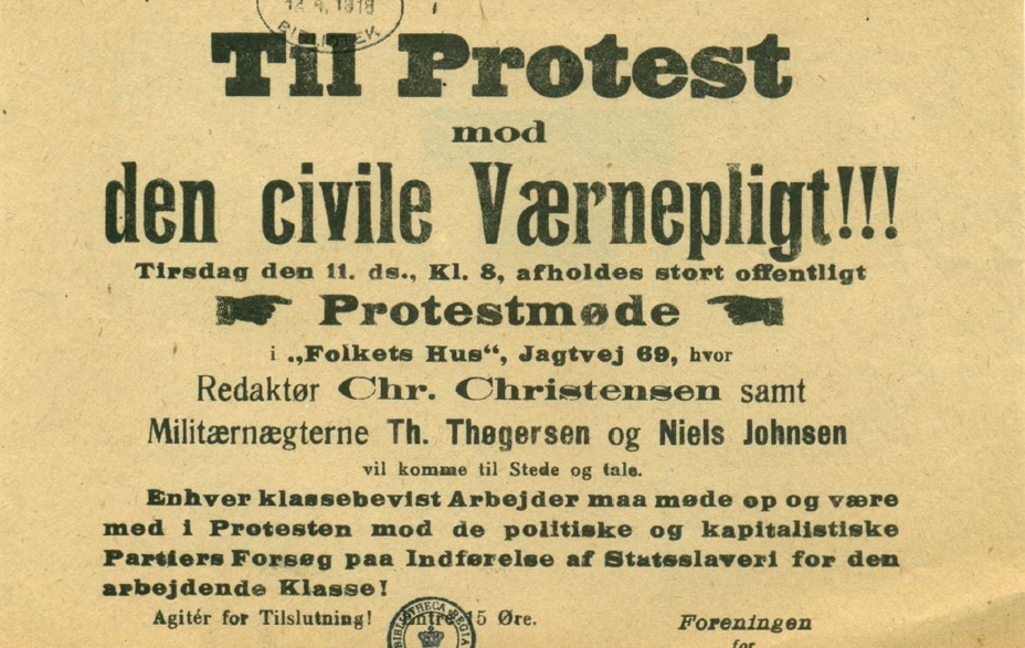 Foreningen for Konsekvente Antimilitarister indkaldte til møde i 1917 for at protestere mod indførelse af militærnægterordningen. Foto: Det Kongelige Bibliotek